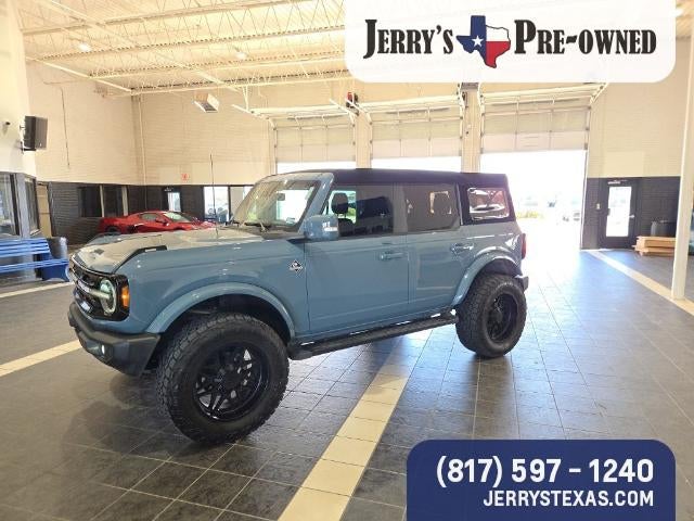 2023 Ford Bronco Base