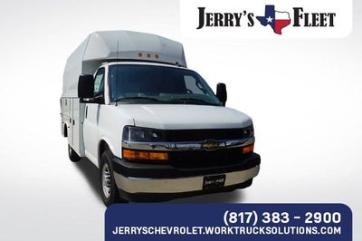 2025 Chevrolet Express Cutaway 3500 Base