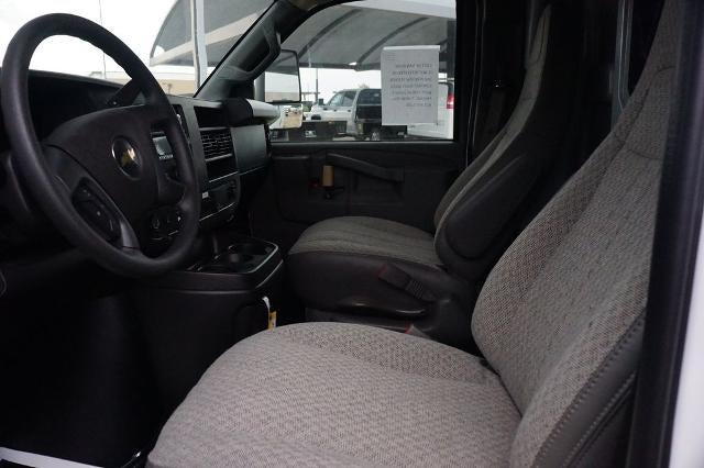 2025 Chevrolet Express Cutaway 3500 Base