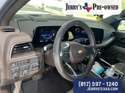 2025 Chevrolet Suburban LT
