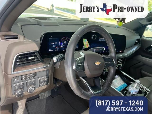 2025 Chevrolet Suburban LT