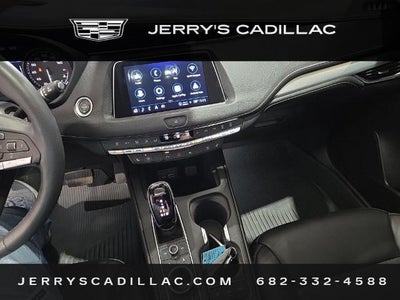 2023 Cadillac XT4 Premium Luxury