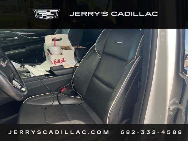2023 Cadillac Escalade Sport