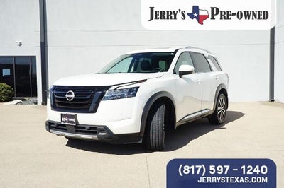 2023 Nissan Pathfinder Platinum