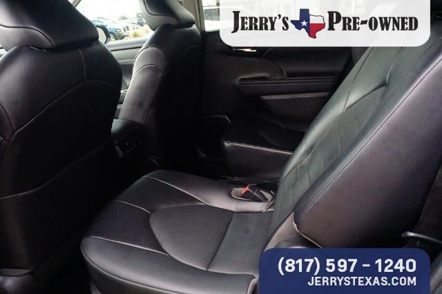 2022 Toyota Highlander XLE