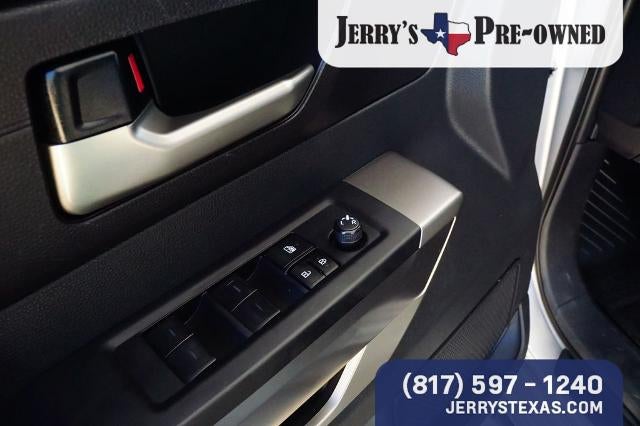 2024 Toyota Tundra 4WD SR5