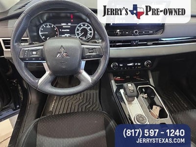 2025 Mitsubishi Outlander ES