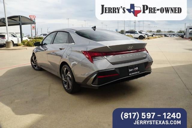 2025 Hyundai Elantra Limited