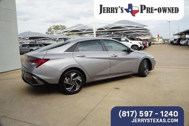 2025 Hyundai Elantra Limited