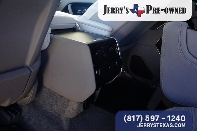 2024 Land Rover Range Rover SV