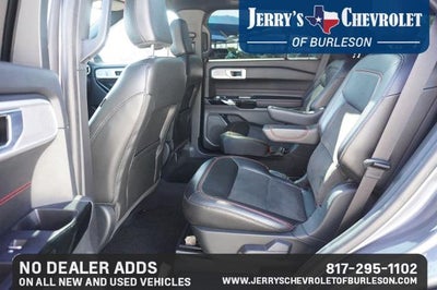 2022 Ford Explorer ST-Line