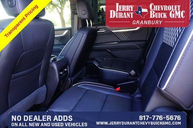 2025 GMC Acadia Denali