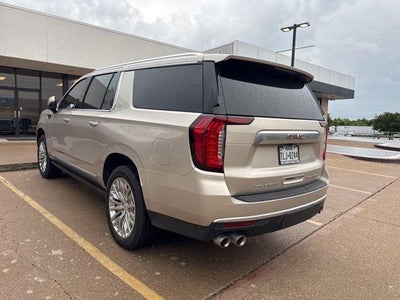 2023 GMC Yukon XL Denali