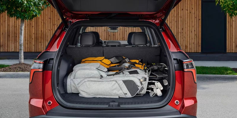 New 2025 Chevy Equinox Rear luggage